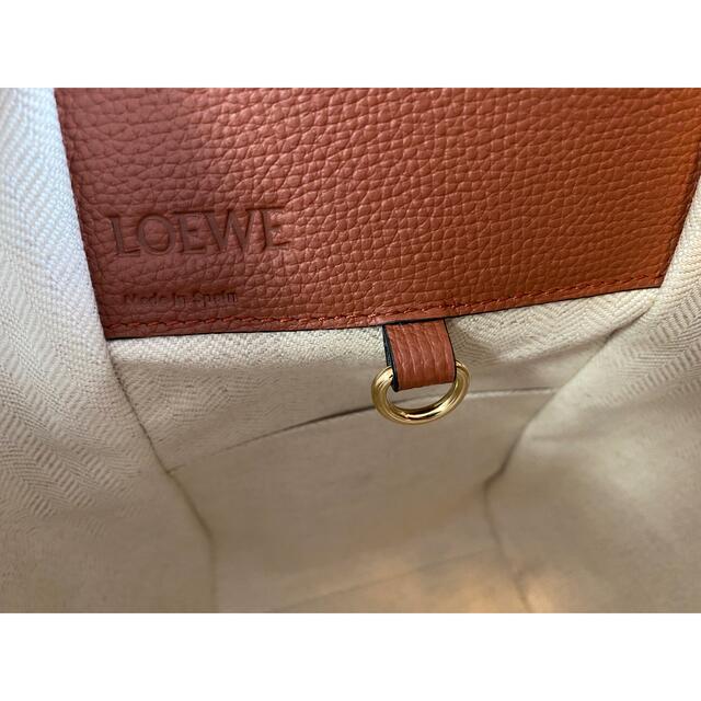 LOEWE(ロエベ)のロエベ LOEWE ハンモック　スモール レディースのバッグ(ハンドバッグ)の商品写真