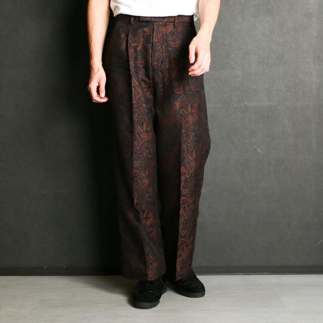 Needles(ニードルス)の21AW Supernova tuck wide trouser Paisley メンズのパンツ(スラックス)の商品写真