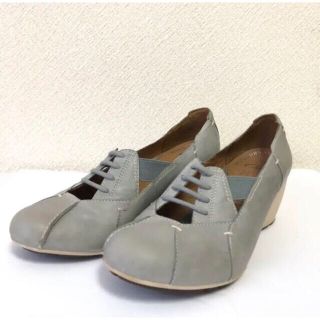 クラークス(Clarks)の◎【お値下げ】レディース　クラークス　22.5cm  ライトブルーレザー(ハイヒール/パンプス)