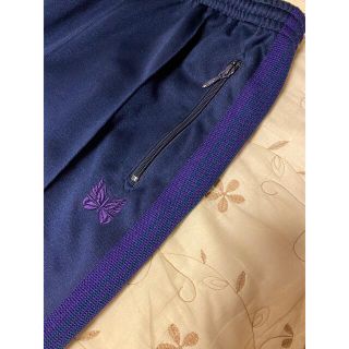 美品 needles トラックパンツ ストレート パープル パピヨン 総柄 美品 needles トラックパンツ ストレート パープル パピヨン 総柄