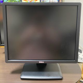 デル(DELL)の19インチ　ディスプレイ　VGAのみ　DELL E1913Sc モニター(ディスプレイ)