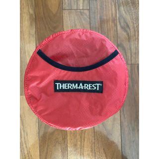 サーマレスト(THERMAREST)のTHERM-A-REST　サーマレスト PRO PLUS レギュラー(寝袋/寝具)