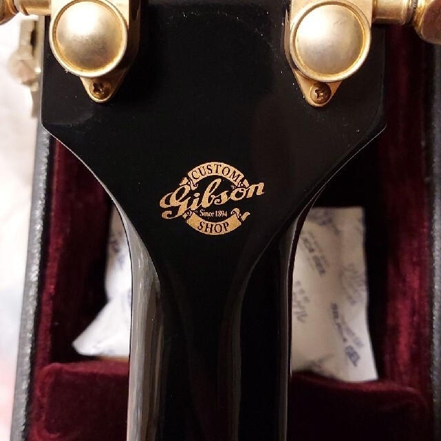Gibson(ギブソン)の最終値下げ　おまけ付！04年製　Gibsonカスタムショップ　レスポールカスタム 楽器のギター(エレキギター)の商品写真