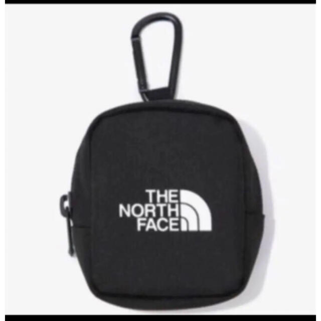 THE NORTH FACE(ザノースフェイス)の【未開封新品】ノースフェイス　ミニポーチ　マルチコインケース　カラビナ付　黒色 レディースのファッション小物(ポーチ)の商品写真