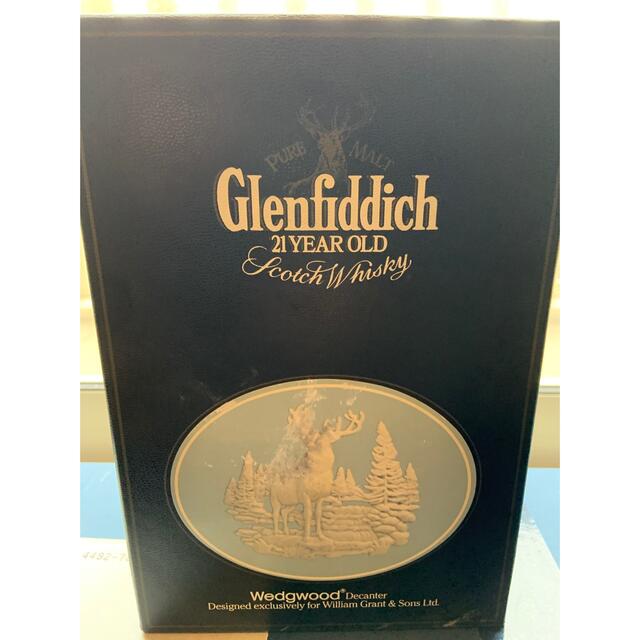 Glenfiddich 21年 ウエッジウッド 750ml 最終値下げ 食品/飲料/酒の酒(ウイスキー)の商品写真