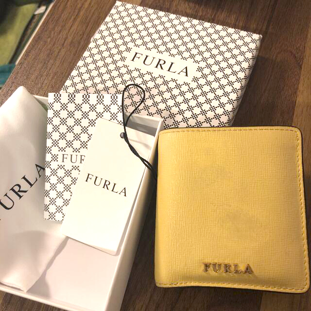 Furla(フルラ)の訳あり　フルラ　バビロンS  二つ折り財布 レディースのファッション小物(財布)の商品写真