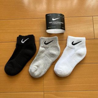 ナイキ(NIKE)のNIKE ナイキ キッズ靴下(靴下/タイツ)