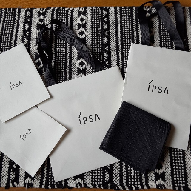 IPSA(イプサ)のIPSA イプサ 紙袋 ショップ袋 ハンカチ セット レディースのバッグ(ショップ袋)の商品写真
