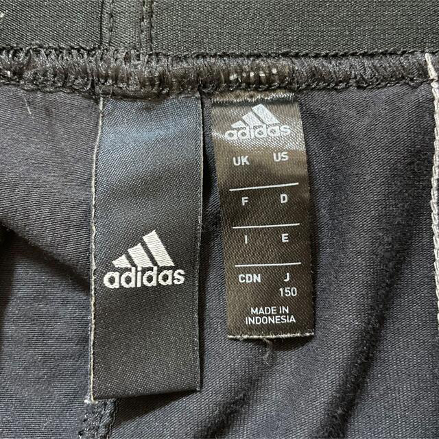 adidas(アディダス)のadidas 黒 レギンス size150 キッズ/ベビー/マタニティのキッズ服女の子用(90cm~)(パンツ/スパッツ)の商品写真