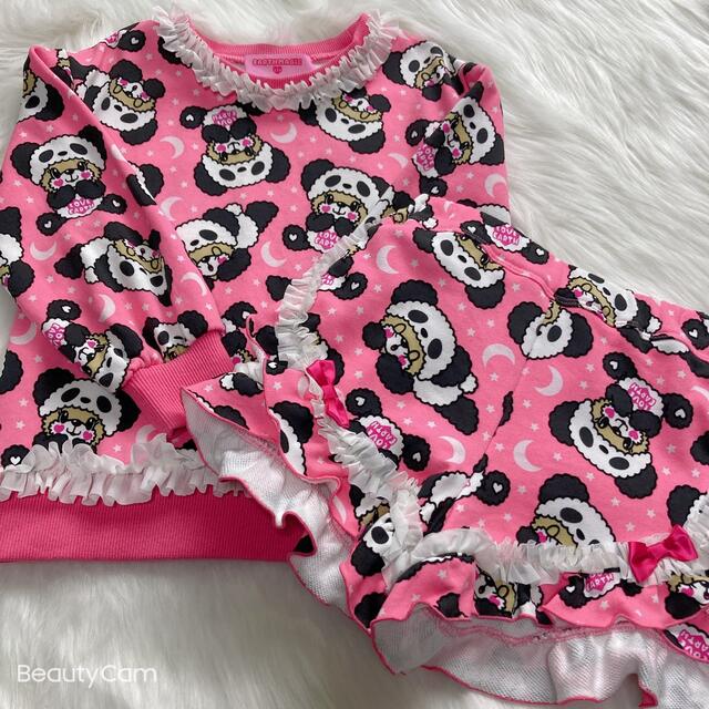 EARTHMAGIC(アースマジック)のEarth Magic🐼柄セトア110,120 キッズ/ベビー/マタニティのキッズ服女の子用(90cm~)(Tシャツ/カットソー)の商品写真