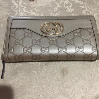 グッチ(Gucci)のgucci 財布(長財布)