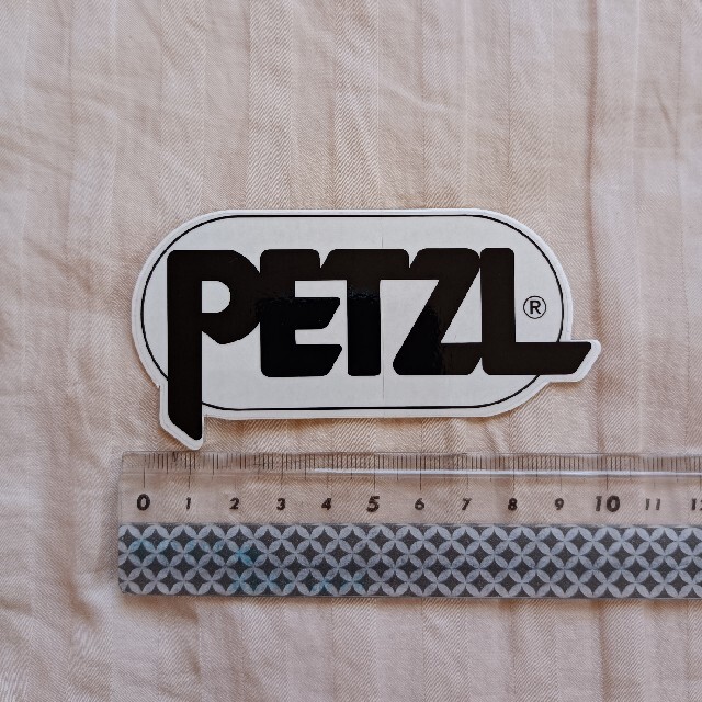 PETZL(ペツル)のベツル ステッカー正規品 スポーツ/アウトドアのアウトドア(登山用品)の商品写真