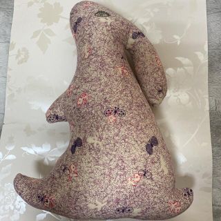 新品 ミナペルホネン うさぎクッション ウーリーボール woolly ball
