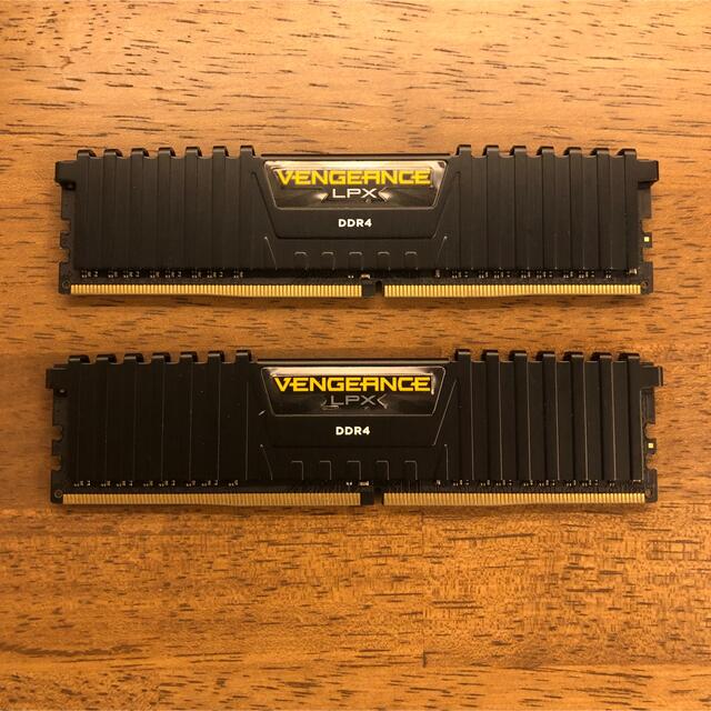 DIMM型番CORSAIR DDR4-2666MHz メモリ 16GB ［8GB 2枚組]