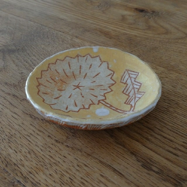 鹿児島睦 小皿 atelier de la paix アトリエ・ド・ラ・ペの通販 鹿児島睦 小皿 atelier de la paix アトリエ・ド・ラ・ペの通販