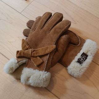 アグ(UGG)のUGGアグ　ムートン手袋(手袋)