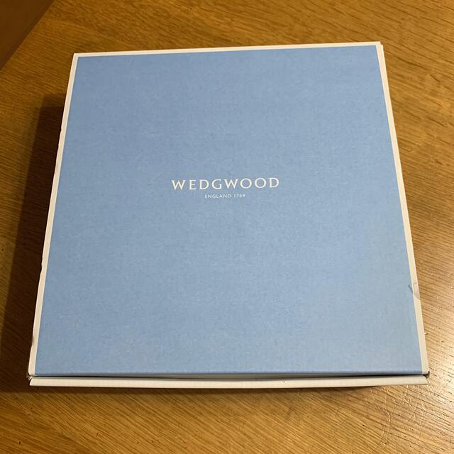 WEDGWOOD(ウェッジウッド)のWEDGWOOD 大皿 インテリア/住まい/日用品のキッチン/食器(食器)の商品写真