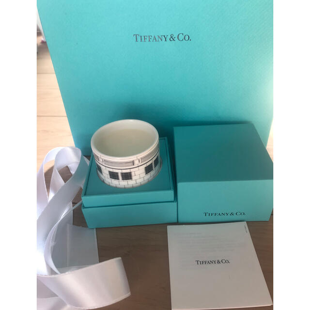 Tiffany & Co.(ティファニー)のTIFFANY&CO. ⭐︎キャンドル非売品　新品、未使用　 インテリア/住まい/日用品のキッチン/食器(食器)の商品写真