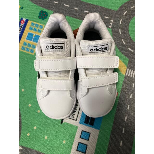 adidas(アディダス)のadidas スニーカー　キッズ　14.０ キッズ/ベビー/マタニティのベビー靴/シューズ(~14cm)(スニーカー)の商品写真