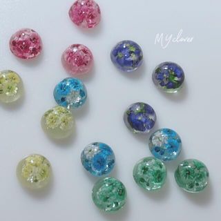 かすみ草　ハンドメイド　／　イヤリング　ピアス　ノンホールピアス(ピアス)