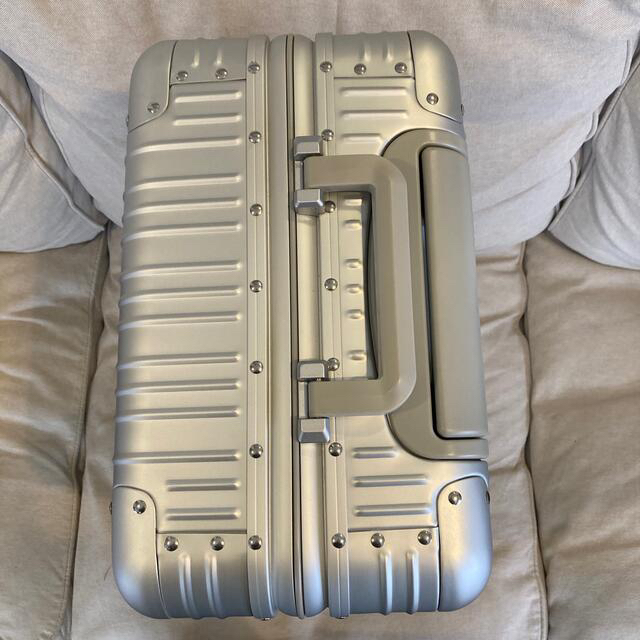 スーツケースベンツ 4