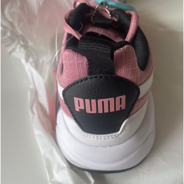 PUMA(プーマ)の【まー様専用】プーマ　スニーカー　ピンク レディースの靴/シューズ(スニーカー)の商品写真