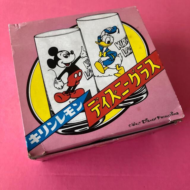 Disney(ディズニー)の【レア】 ミッキーマウス 箱入り　ペアグラス  昭和レトロ　キリンレモン エンタメ/ホビーのコレクション(ノベルティグッズ)の商品写真