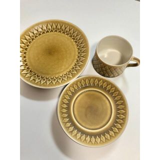 アラビア(ARABIA)の希少！美品！クイストゴーレリーフ　3点セット(食器)