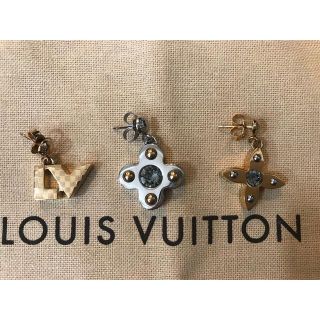 ルイヴィトン(LOUIS VUITTON)のルイヴィトン ブックルドレイユ・ラブレターズ ピアス(ピアス)