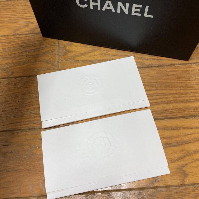 CHANEL(シャネル)のCHANEL シャネル　カメリア　マスクケース レディースのファッション小物(その他)の商品写真