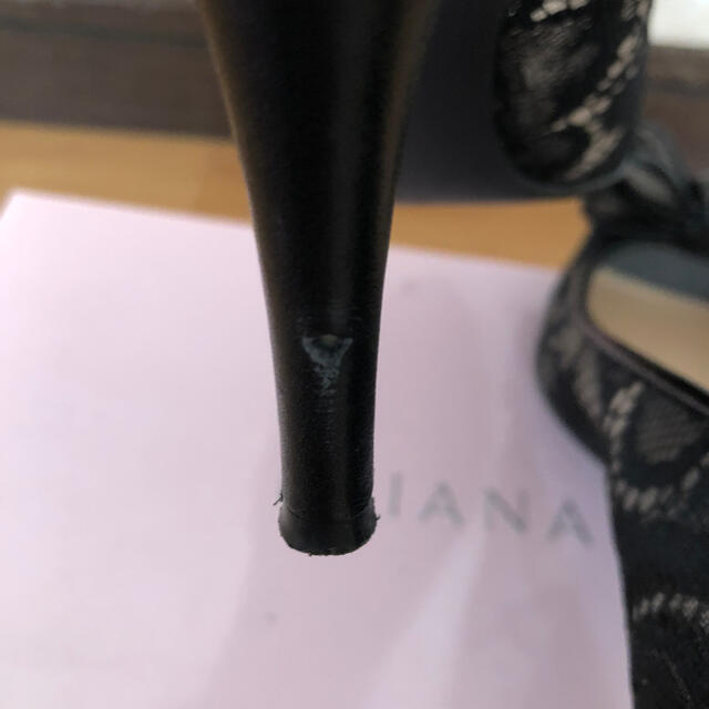 DIANA(ダイアナ)のダイアナ　リボンオープントゥパンプス黒　23.5cm レディースの靴/シューズ(サンダル)の商品写真