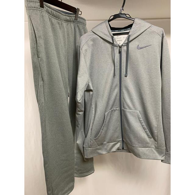 専用　NIKE ナイキ パーカー