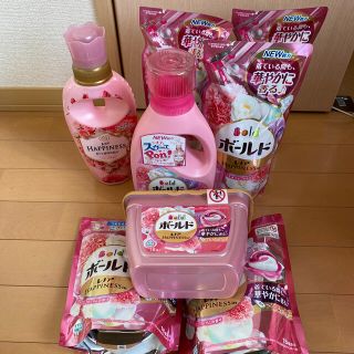 ピーアンドジー(P&G)のボールド　レノアハピネス　ギフト　セット(洗剤/柔軟剤)