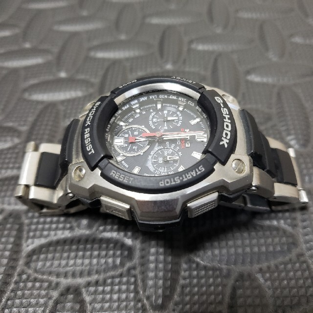 G-SHOCK(ジーショック)のMTG-1000-1AJF CASIO G-SHOCK メンズの時計(腕時計(アナログ))の商品写真