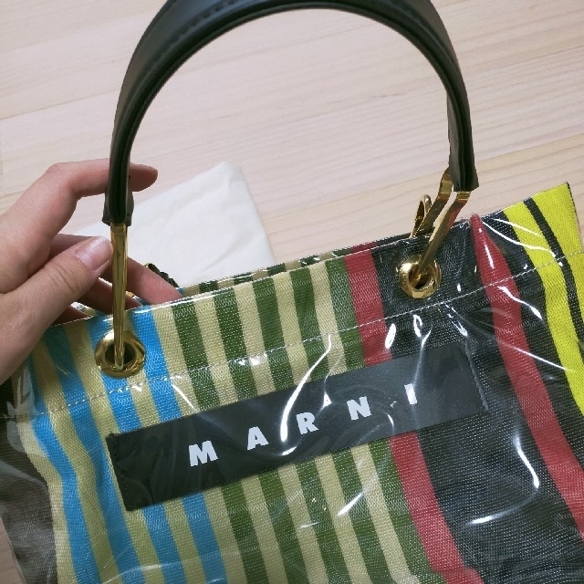 Marni(マルニ)の最終値下げ　マルニ　グロッシートートS　美品 レディースのバッグ(トートバッグ)の商品写真