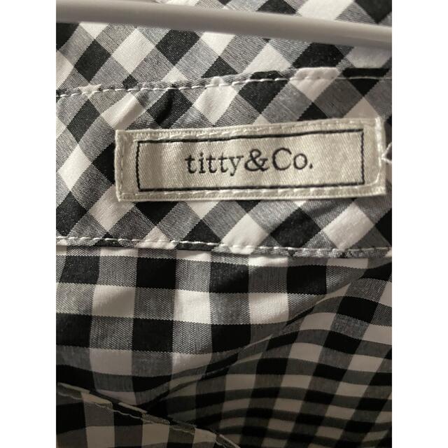 titty&co(ティティアンドコー)のtittyco ギンガムチェックオフショルブラウス レディースのトップス(シャツ/ブラウス(半袖/袖なし))の商品写真