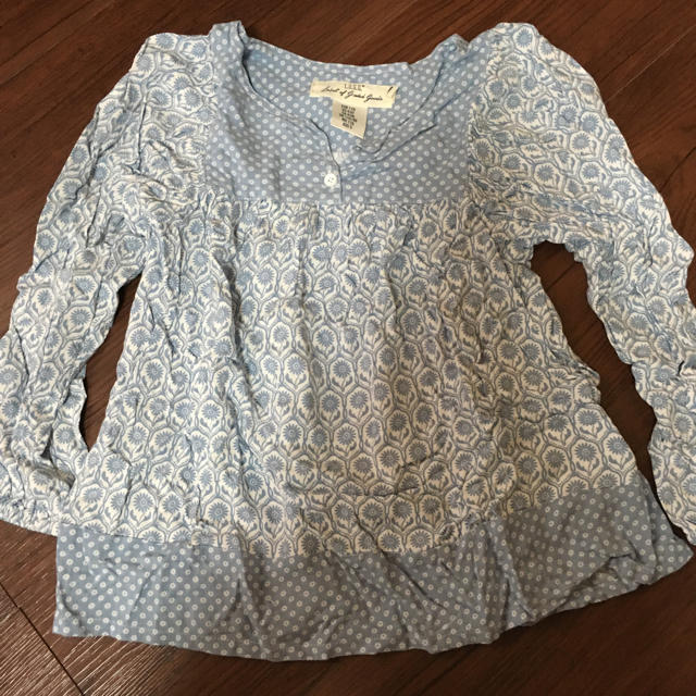 H&M(エイチアンドエム)のブラウス キッズ/ベビー/マタニティのキッズ服女の子用(90cm~)(ブラウス)の商品写真