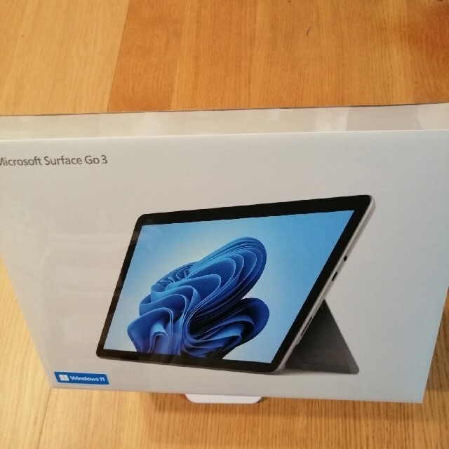 Microsoft(マイクロソフト)の新品未開封品 Surface Go3(プラチナ) 8VA-00015 スマホ/家電/カメラのPC/タブレット(ノートPC)の商品写真