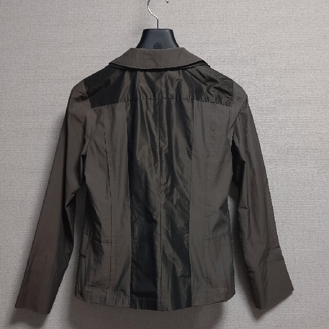 HIROKO KOSHINO(ヒロココシノ)の最終値下げ！コシノヒロコ 薄手ジャケット レディースのジャケット/アウター(テーラードジャケット)の商品写真