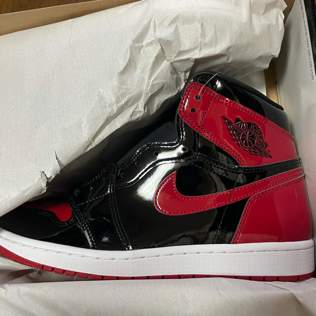 NIKE(ナイキ)の新品未使用 AIR JORDAN 1 HIGH OG PATENT BRED メンズの靴/シューズ(スニーカー)の商品写真