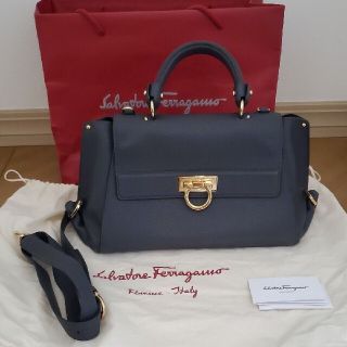 サルヴァトーレフェラガモ(Salvatore Ferragamo)のFerragamo　ソフィア(ハンドバッグ)