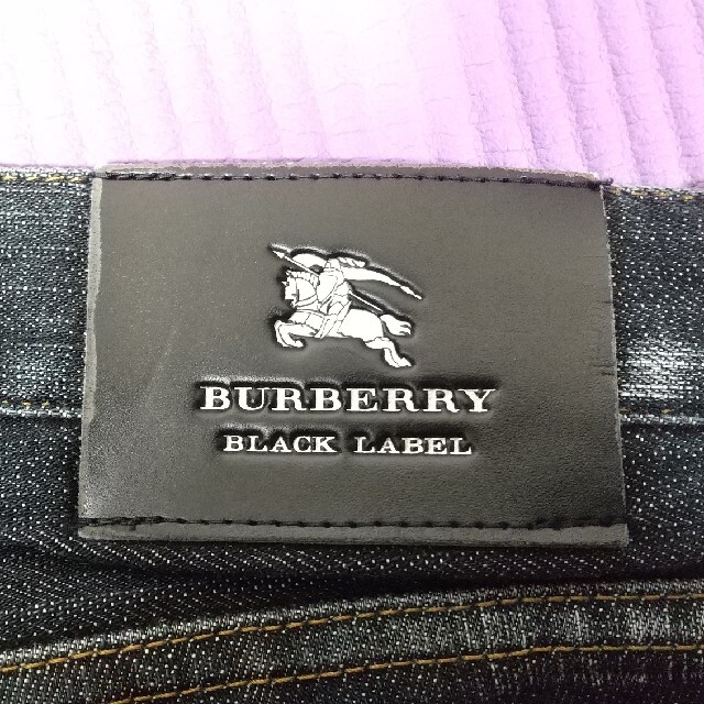 BURBERRY BLACK LABEL(バーバリーブラックレーベル)のバーバリーブラックレーベル ジーンズ メンズのパンツ(デニム/ジーンズ)の商品写真