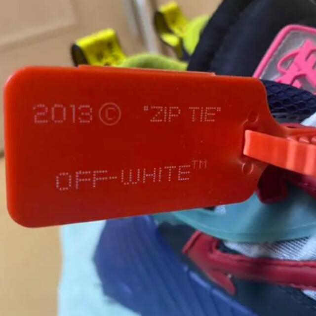 OFF-WHITE(オフホワイト)のオフホワイト　odsy メンズの靴/シューズ(スニーカー)の商品写真