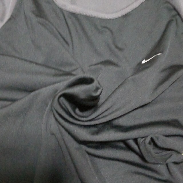 NIKE(ナイキ)のNIKE　レディースXL レディースのトップス(Tシャツ(半袖/袖なし))の商品写真