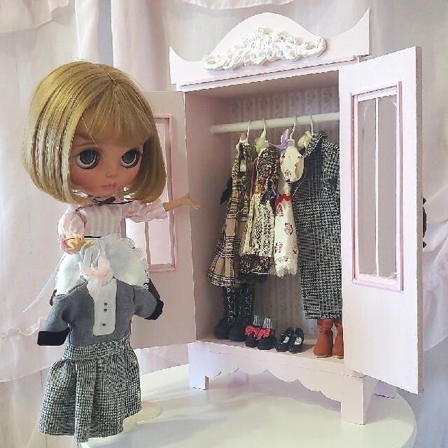 ドール用クローゼット+°*リボン+*姫系*ドールハウスやブライス,リカちゃんに ドール用クローゼット+°*リボン+*姫系*ドールハウスやブライス,リカちゃんに