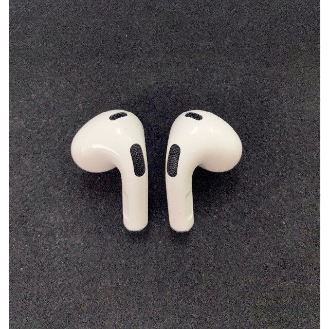 Apple(アップル)のAirPods 第3世代 MME73J/A  Apple 中古 美品 スマホ/家電/カメラのオーディオ機器(ヘッドフォン/イヤフォン)の商品写真