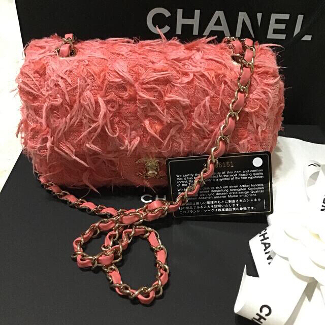 CHANEL(シャネル)のシャネル　ミニマトラッセ　専用です レディースのバッグ(ショルダーバッグ)の商品写真