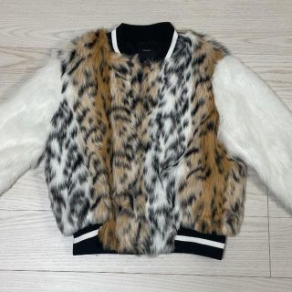 エイチアンドエム(H&M)の超美品！ヒョウ柄モコモコアウター♡ H&M(毛皮/ファーコート)