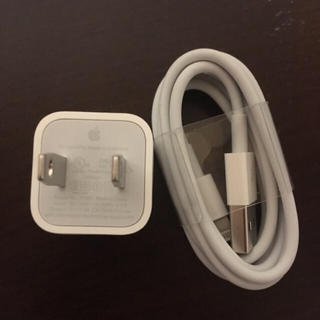 アップル(Apple)の純正 ケーブル 充電器(バッテリー/充電器)