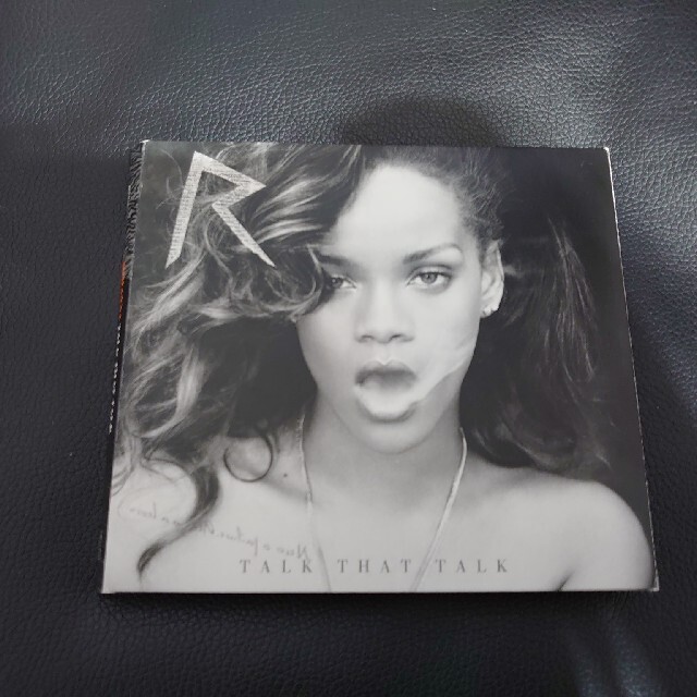 Talk That Talk / Rihanna エンタメ/ホビーのCD(R&B/ソウル)の商品写真